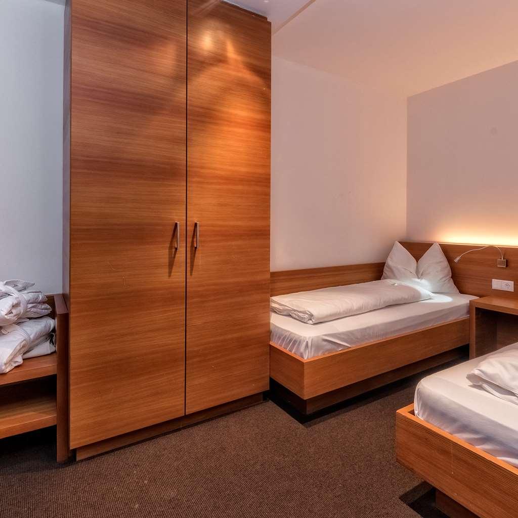 Falkensteiner Alpenresidenz Antholz Anterselva di Sopra / Antholz Obertal Room photo